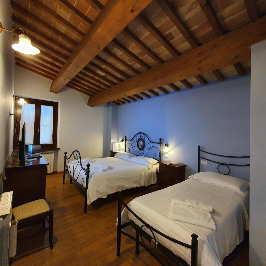 Pietra Maula Agriturismo Castelraimondo المظهر الخارجي الصورة