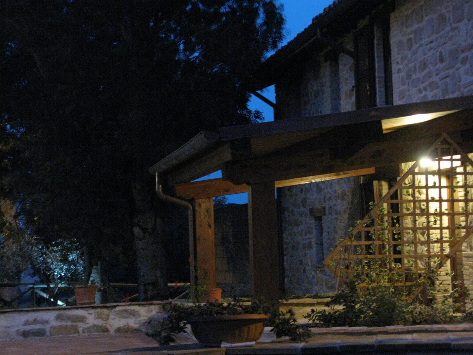 Pietra Maula Agriturismo Castelraimondo المظهر الخارجي الصورة
