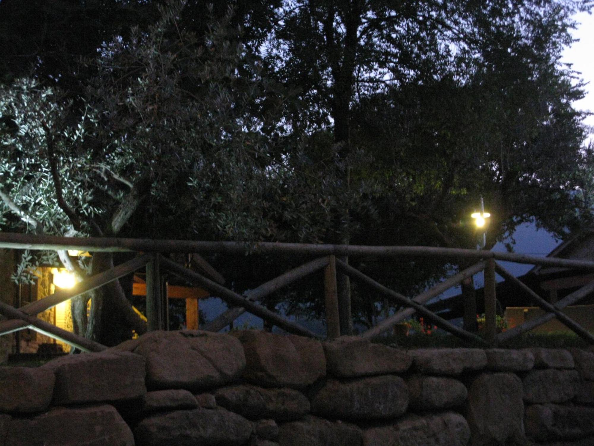 Pietra Maula Agriturismo Castelraimondo المظهر الخارجي الصورة